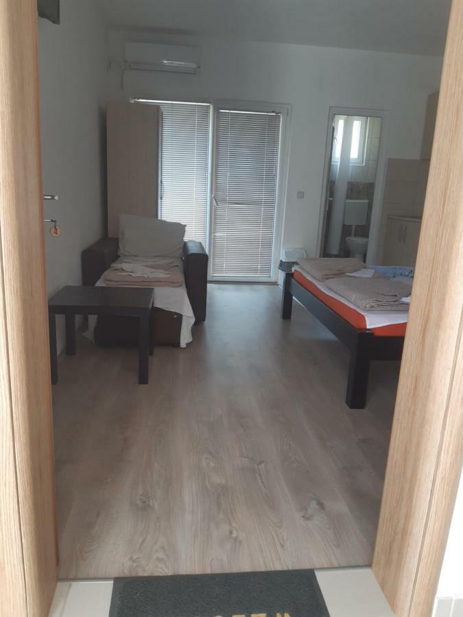 Apartments Ana Dojran Pokoj fotografie
